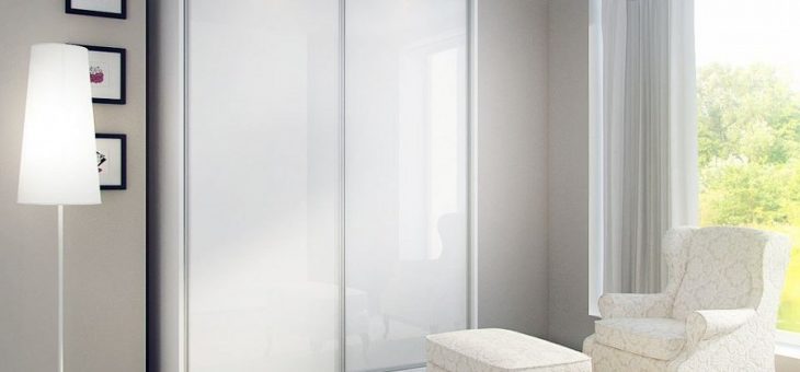 Белый шкаф купе в интерьере фото – глянец и лак в интерьере спальни, черно-белая классика с матовым стеклом