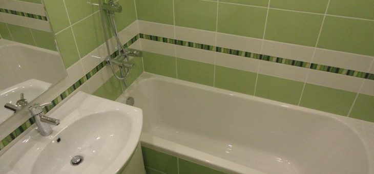 Бюджетная ванная комната фото – недорогой в комнате, дешевый своими руками, фото вариантов, чем обклеить маленькую