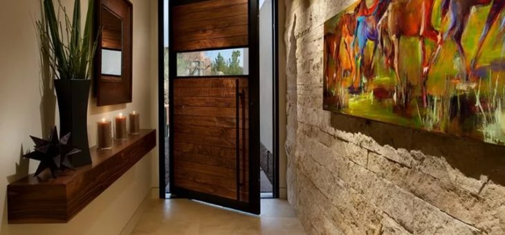 Декор для прихожей на стены