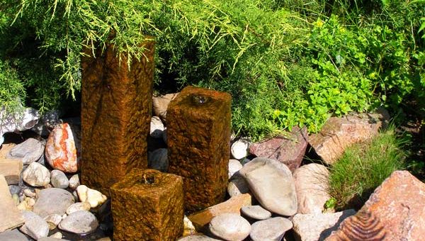 Декорации в саду фото