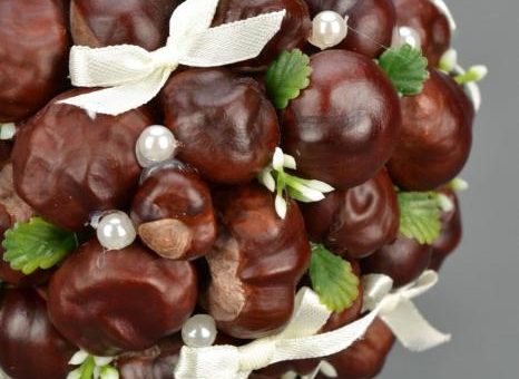 Дерево своими руками из каштанов