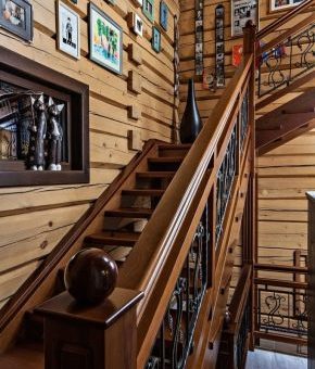 Дизайн лестницы на второй этаж в частном доме – виды маршей на второй этаж, изготовление своими руками и особенности установки, цвет и дизайн конструкций
