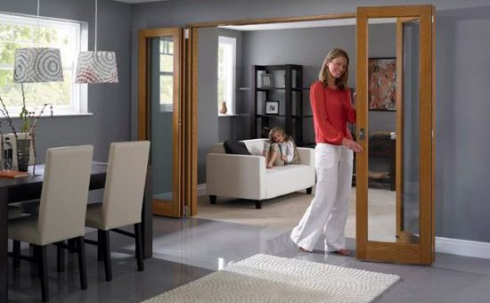 Двери складные межкомнатные фото – как выбрать и установить, сделать своими руками (размеры, чертежи, фурнитура), фото в интерьере, видео, отзывы » VeryDveri.ru