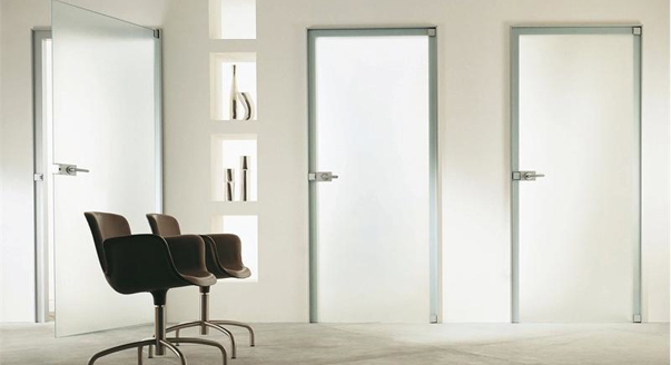 Двери стеклянные межкомнатные фото