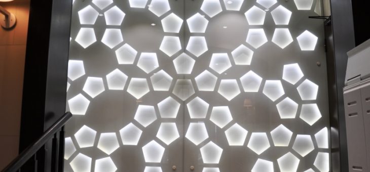 Гипсовые потолки – Подвесные потолки из гипса | Подвесные гипсовые потолки и стеновые панели из облегченного гипса. Интерьерная и фасадная лепнина.