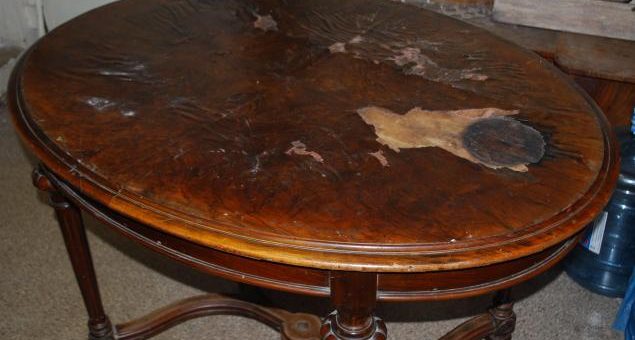 Как отреставрировать деревянный старый стол – Как качественно и правильно отреставрировать и отремонтировать старинный стол. Основные методики и технологии реставрации и ремонта антикварных столов. Восстановление лакокрасочного покрытия деревянных старинных столов