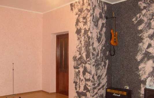 Как правильно говорить обои наклеить или поклеить – Откуда правильно начинать клеить обои в комнате: основы поклейки обоев, видео