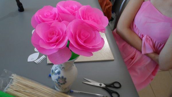 Как сделать маленькие цветы из гофрированной бумаги – своими руками, как сделать, мастер-класс, изготовление, маленькие, осенние, лепестки, фото, видео