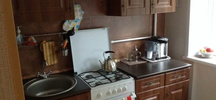 Какая лучше кухня угловая или прямая – Какая кухня удобнее :обычная или угловая ? — угловая тумбочка на кухню — запись пользователя Татьяна (subbotka-subbotka) в сообществе Дизайн интерьера в категории Вопросы и ответы