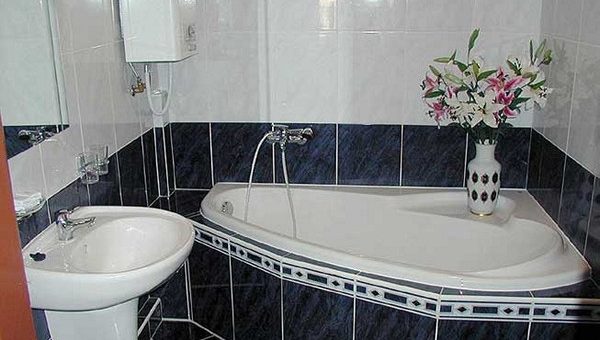 Какую ванну лучше выбрать стальную или чугунную или стальную – акриловая, чугунная или стальная. Как выбрать ванну по размерам и характеристикам. Видео