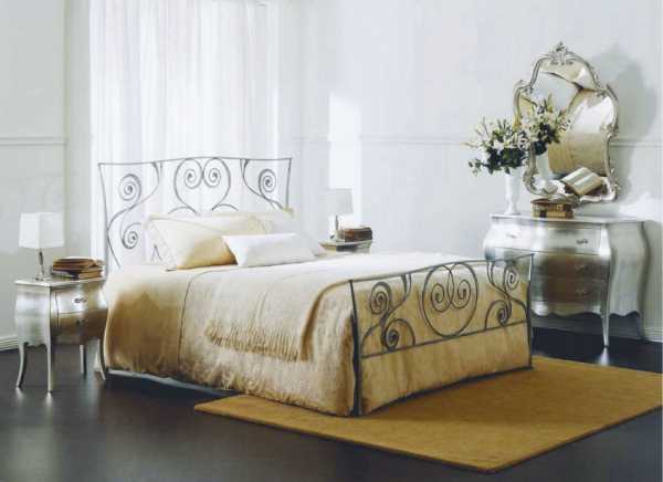 Спальня с мягким изголовьем дизайн интерьера