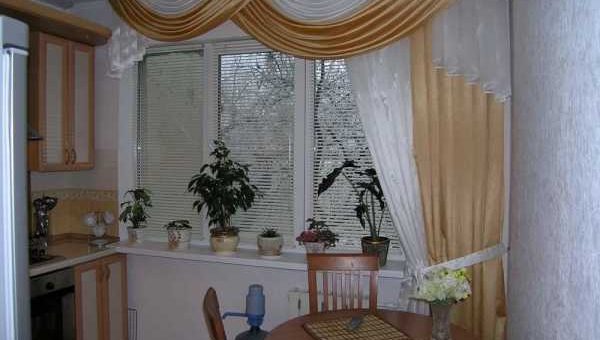 Красивые гардины – виды гардин в интерьере, портьеры, узкие и арочные, какие бывают, как сшить, дизайн готовых гардин, фотогалерея, видео-инструкция