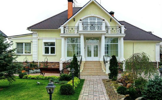 Крыльцо круглое своими руками – Парадное крыльцо частного дома, фото трапециевидного, полукруглого, углового, классического крыльца, обзор закрытых и открытых, на две стороны и одну крылечек