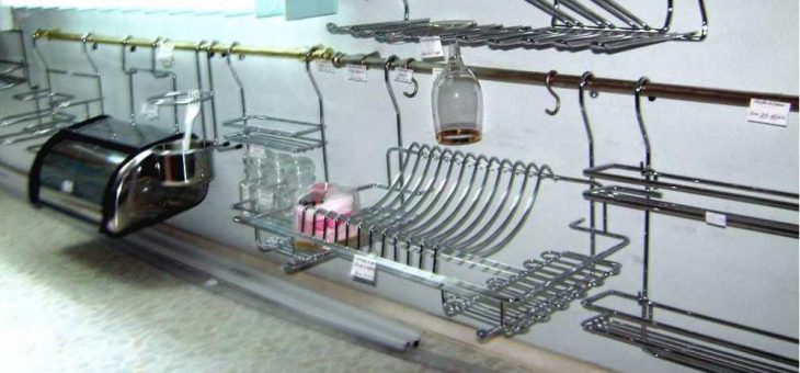 Кухни с рейлингами фото – Рейлинг для кухни — популярная кухонная атрибутика. Разновидности и правила монтажа