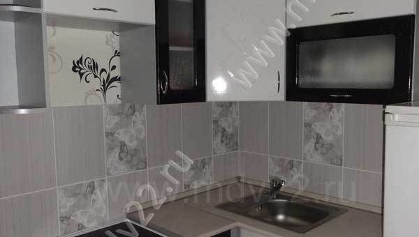 Кухня белая маленькая угловая