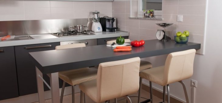 Маленькая барная стойка кухня