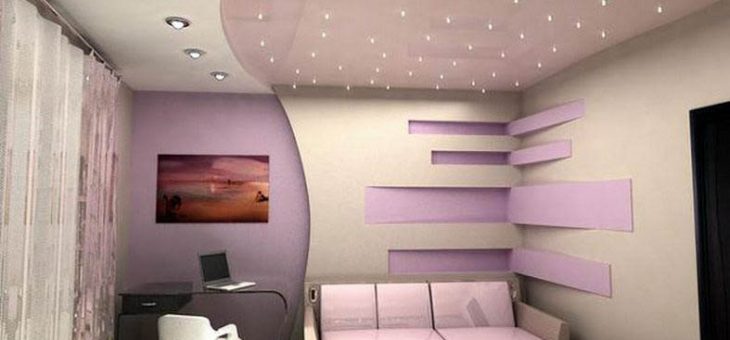 Натяжной потолок с точечными светильниками в гостиной фото – Наиболее популярные схемы расположения точечных светильников на натяжном потолке с примерами: 51 фото