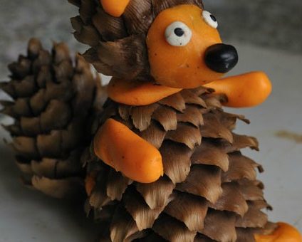 Окружающий мир поделка из шишек