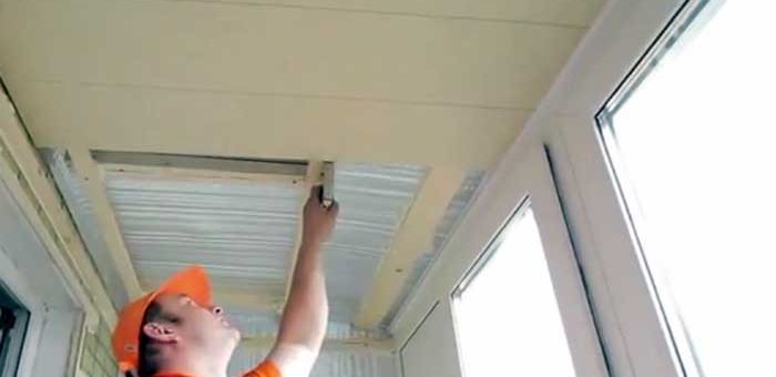 Отделка потолки – Отделка потолка своими руками, обшивка стен пластиком, ремонт на лоджии, способы декорации обоями и тканью: фото и видео