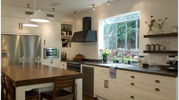 Отделка стен в кухне варианты фото – Подбор вариантов отделки стены на кухне: виды, особенности, фото дизайна