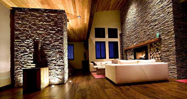 Отделка внутри помещения камнем – Отделка внутренней стены в доме диким камнем. Отделка стен искусственным камнем внутри помещения