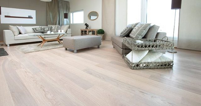 Паркетная доска фото в интерьере – черные и белые цвета покрытия в квартире, текстуры темного венге и натурального дуба в интерьере комнаты