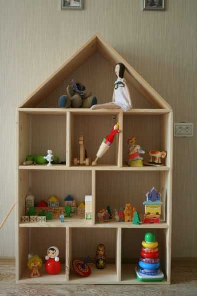 Стеллаж для игрушек своими руками из дерева в детскую комнату