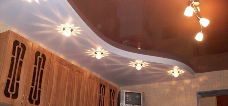 Потолки двухуровневые для кухни фото – Двухуровневые потолки из гипсокартона для кухни (53 фото): двухуровневый потолок с подсветкой