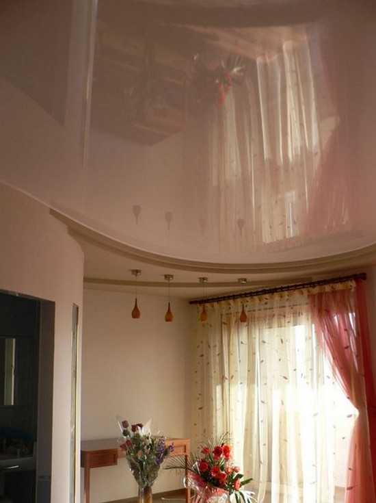 Освещение кухни гостиной с натяжными потолками реальные фото