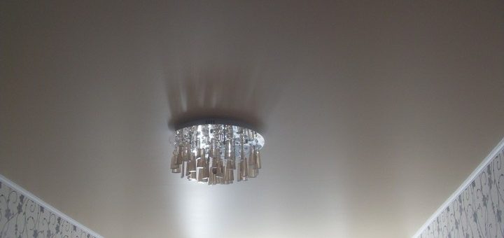 Потолки натяжные установка своими руками – Монтаж натяжных потолков: какие можно установить своими руками, что потребуется, подготовительные мероприятия, установка багетов и натягивание полотна