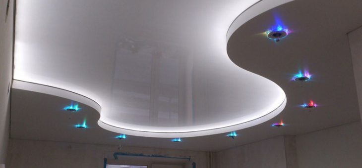Потолок из гипсокартона многоуровневый с подсветкой фото – Двухуровневый потолок с подсветкой: многоуровневый потолок из гипсокартона, схема ярусов (фото), цена двухуровненвых с подсветкой