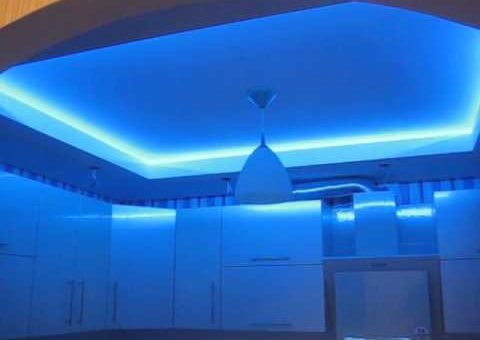 Потолок уровневый