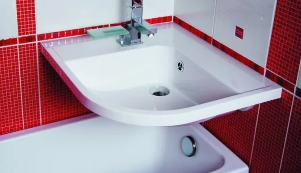 Раковины для ванной над ванной