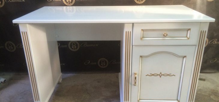 Реставрация стола письменного