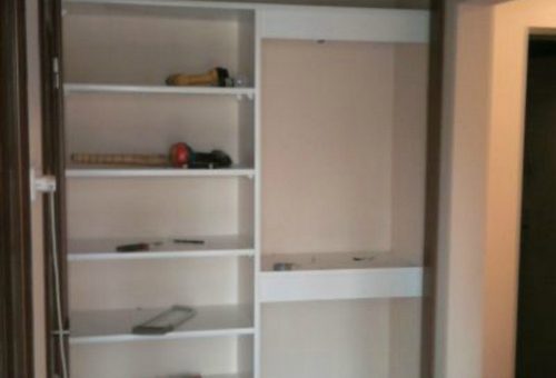 Шкаф в нишу своими руками – Встроенный шкаф своими руками. Как сделать встроенный шкаф-купе своими руками: поэтапные фото