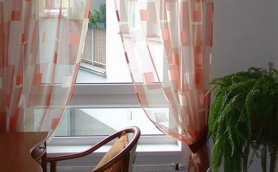 Шторы на кухню из органзы фото