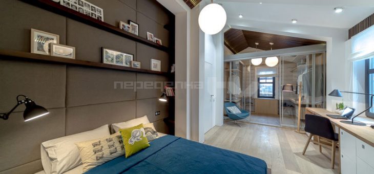 Спальня с рабочим местом и гардеробом