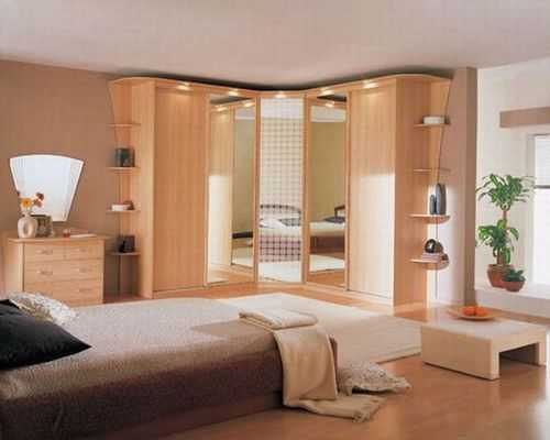 Итальянская спальня с угловым шкафом