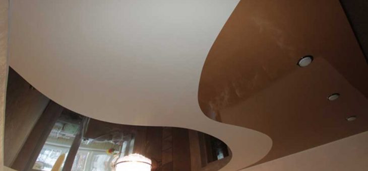 Спаянный натяжной потолок на кухне – Натяжной потолок на кухне: отзывы и недостатки | Мос Силинг — установка натяжных потолков в Москве и Подмосковье
