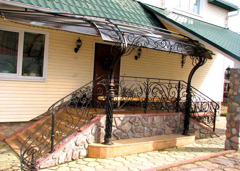 Сварное крыльцо для дома – Наружные металлические лестницы (84 фото .
