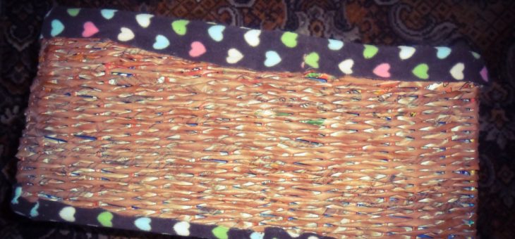 Трубочки из газеты для плетения – Плетение из газетных трубочек для начинающих пошагово: Мастер класс — SekretKray.RU