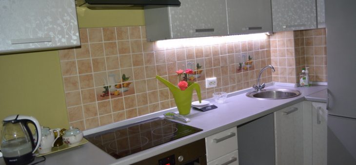 Угловая кухня фото с коробом в углу фото – Короб в кухне… — кухня с коробом в углу — запись пользователя Ксюша (ksyusha83) в сообществе Дизайн интерьера в категории Интерьерное решение маленькой кухни