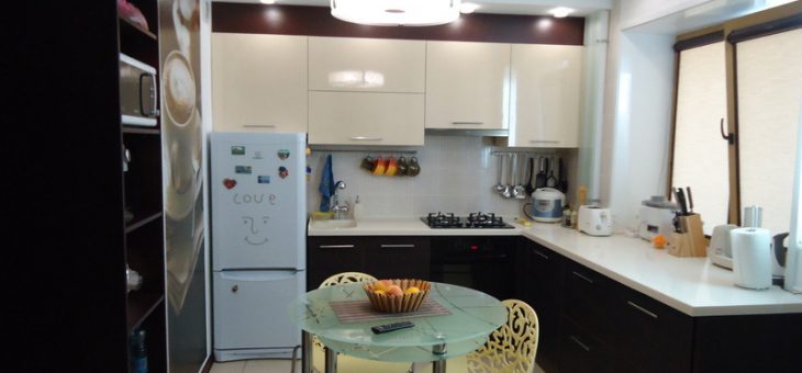 Угловые кухни на 8 кв метров фото с холодильником