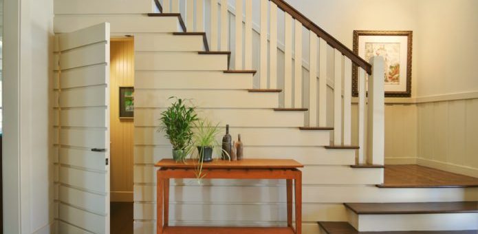 Ванная под лестницей на второй этаж фото – Фото лестниц на второй этаж. Идея обустройства пространства под лестницей.