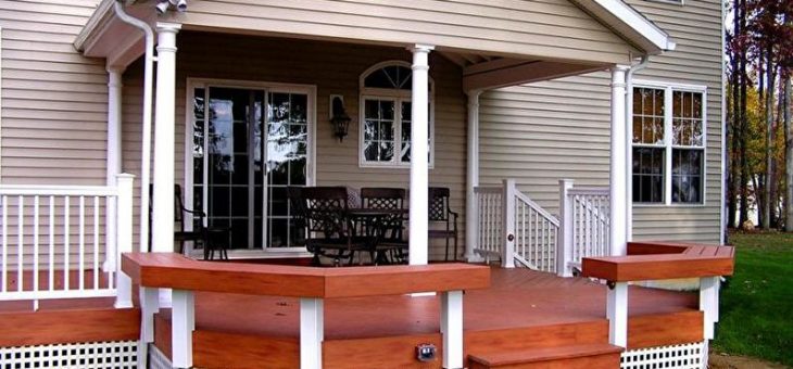 Веранда к дому крыльцо – красивые деревянные, кованые крылечки. Дизайн закрытой веранды, террасы на даче, проект тамбура с высоким фундаментом; обустройство парадного входа с навесом, козырьком – фото, отделка порога