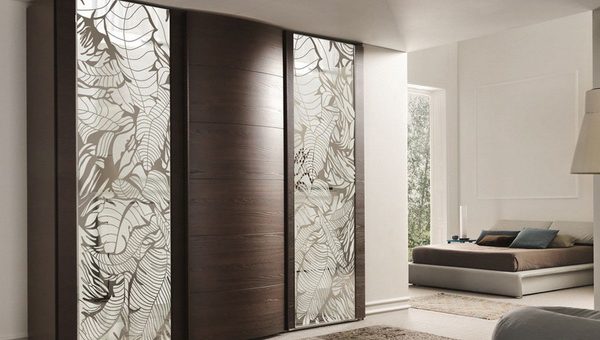 Встроенные шкафы купе в спальню фото внутри – фото современных моделей, плюсы и правила приобретения, идеи дизайна и внутреннего оформления