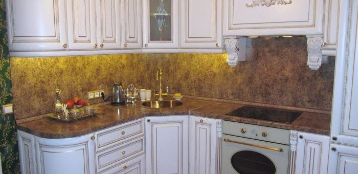 Встройка своими руками – Декорируем мебель для кухни сами, декор своими руками, проект кухонного гарнитура, встройка кухонная техника, холодильник в шкафу, полиуретановая лепнина позолота, София Хаванская